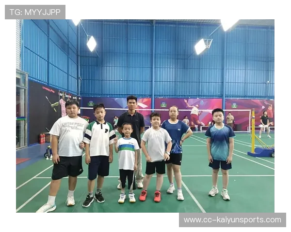 羽毛球俱乐部开设暑期训练班,羽毛球俱乐部业务范围 羽毛球俱乐部开设暑期训练班,羽毛球俱乐部业务范围